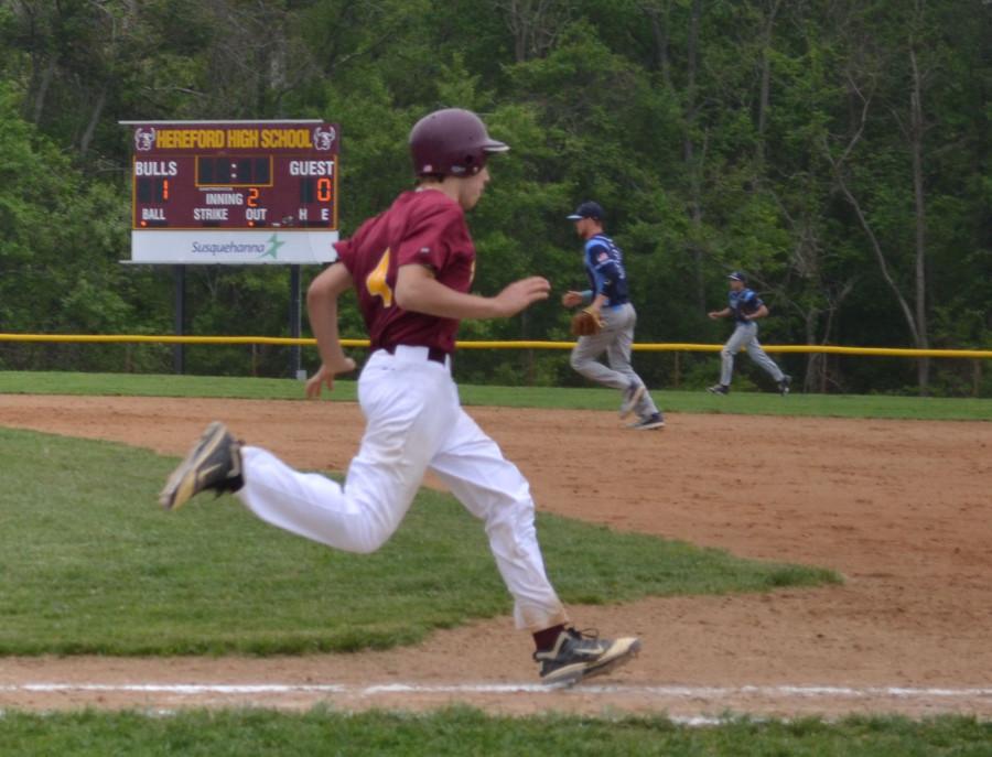 Robbie Mays (11) quickly runs for first base. Hereford won 4-2 against Chesapeake on May 14. 