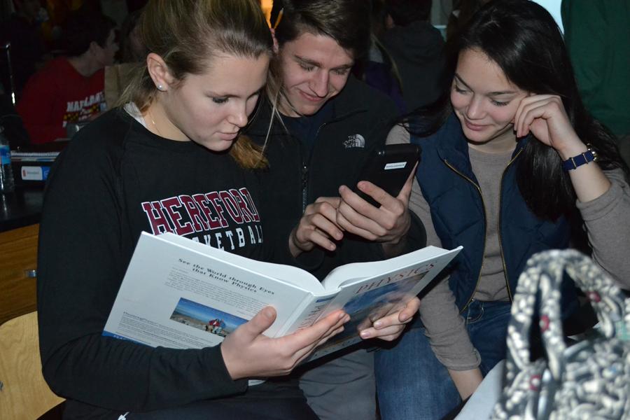 Science society presents research