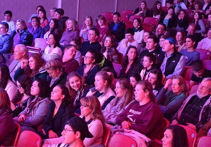 Variety Show lacks fun of Coffee House