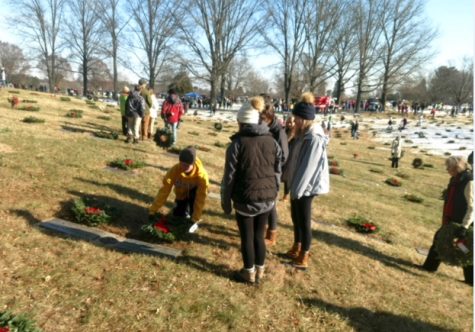 Students are taking the time out their weekend to kindly deliver wreaths. They had fun giving back to the community.