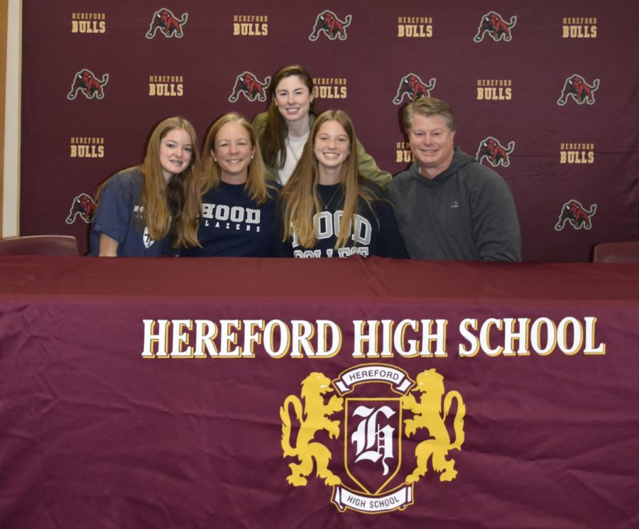 Morgan Hackett
(Hood College, Field Hockey)